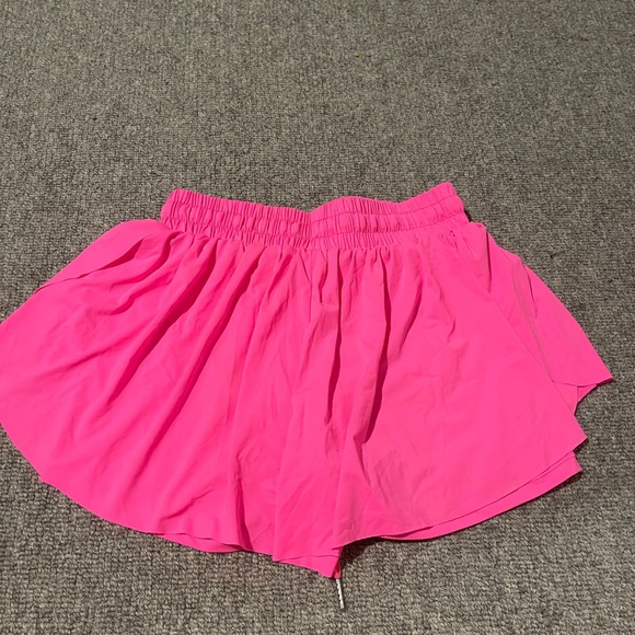 Super cute Amazon butterfly shorts - Picture 2 of 4